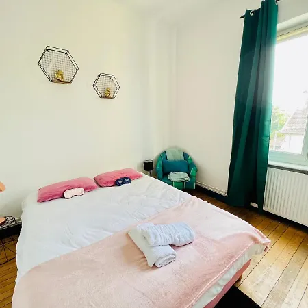 L'avenue 8 Bed Un Sejour A Part * ميتز
