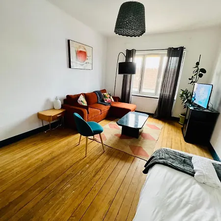 L'avenue 8 Bed Un Sejour A Part ميتز