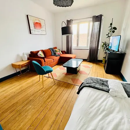 L'avenue 8 Bed Un Sejour A Part شقة