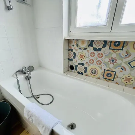شقة L'avenue 8 Bed Un Sejour A Part