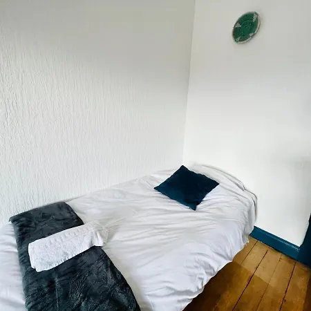 L'avenue 8 Bed Un Sejour A Part ميتز