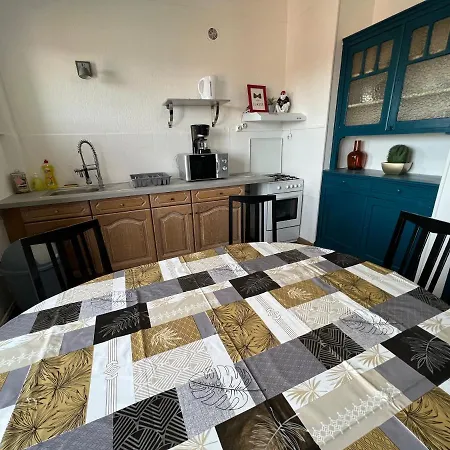 L'avenue 8 Bed Un Sejour A Part شقة